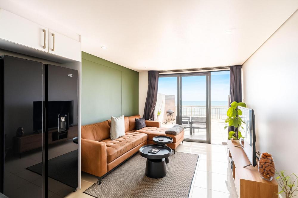 1 BDR Apartment La Mercy