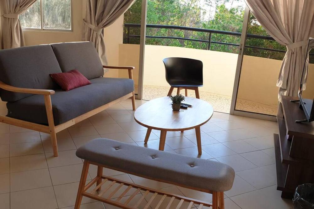 1. Luxury Kristal condo 1 丹绒亚路市中心高級住宅