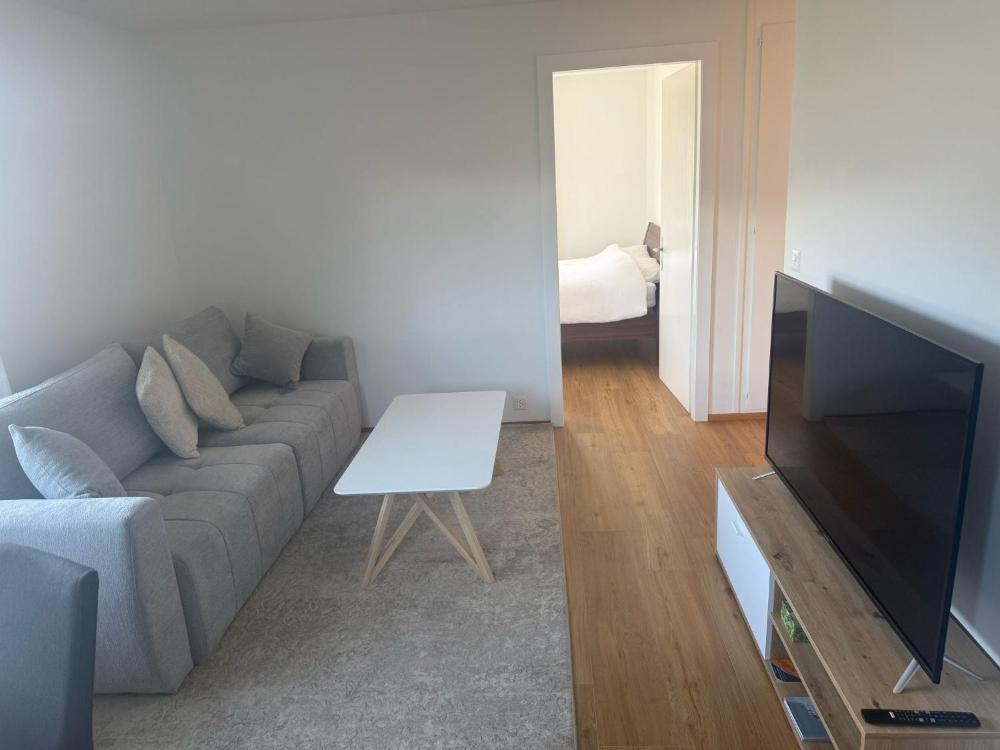 Appartement entier avec terrasse et jardin