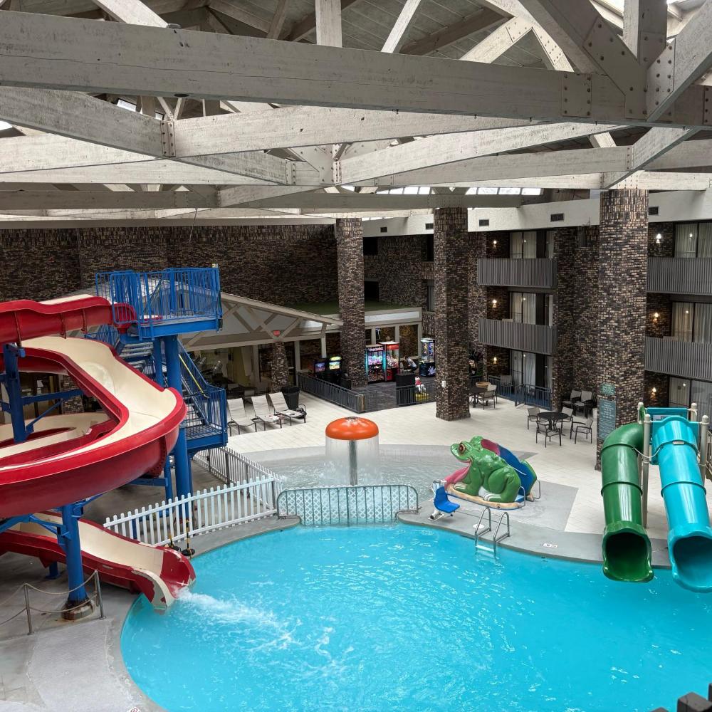 Bismarck Hotel and Conference Center