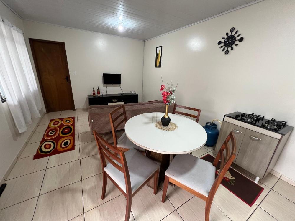 Casa aconchegante fácil acesso Br 277 e Aeroporto - 02