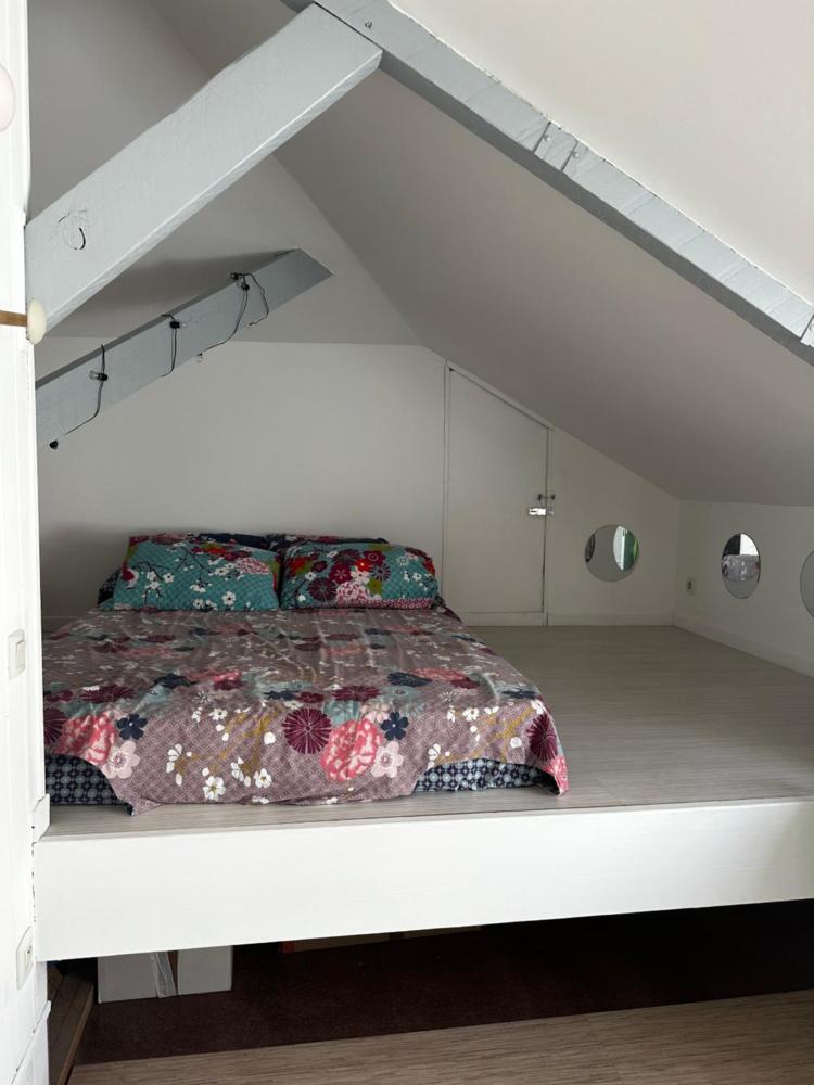 Charmante chambre dans maison coloniale