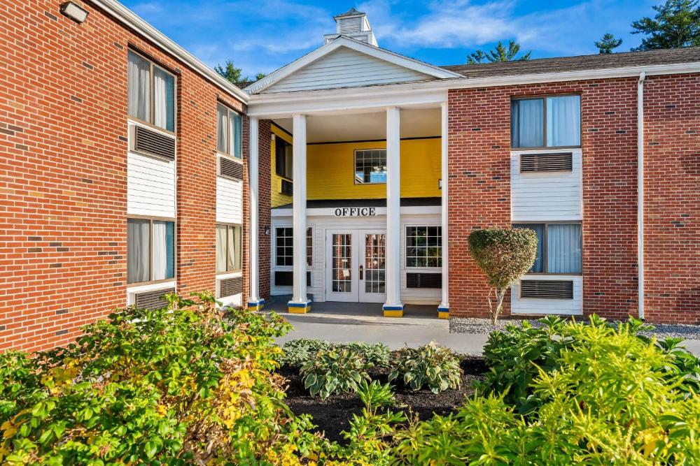 Days Inn by Wyndham Brunswick Bath Area