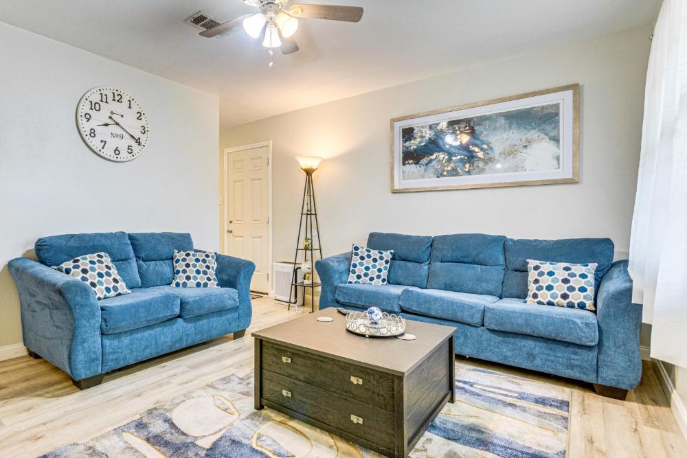 Fish, Hike and Relax North Little Rock Gem with Yard