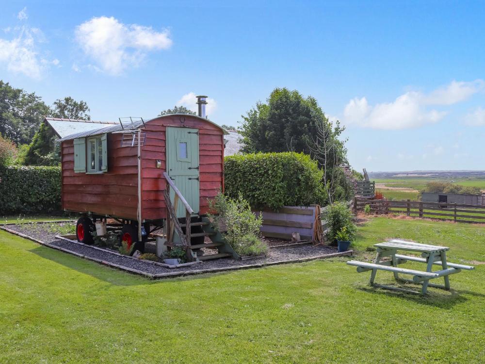 Glan Tywyn Shepherds Hut