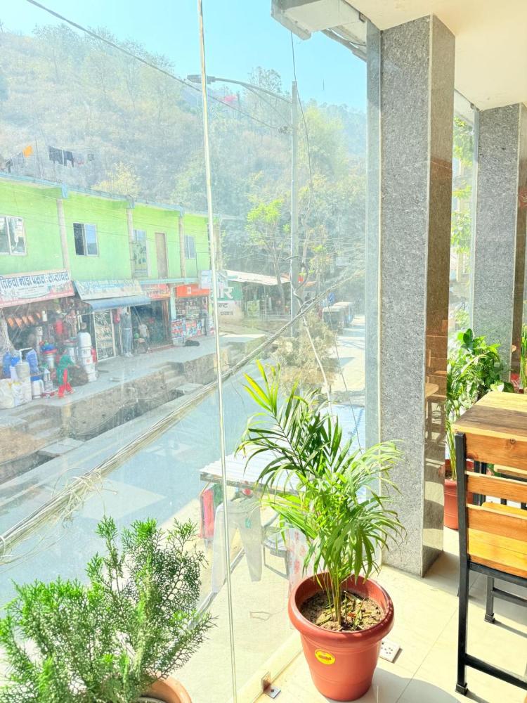 Hotel Laliguras AC rooms