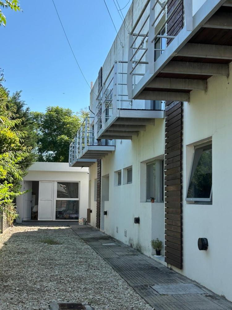 Los Fresnos 50 dpto 6