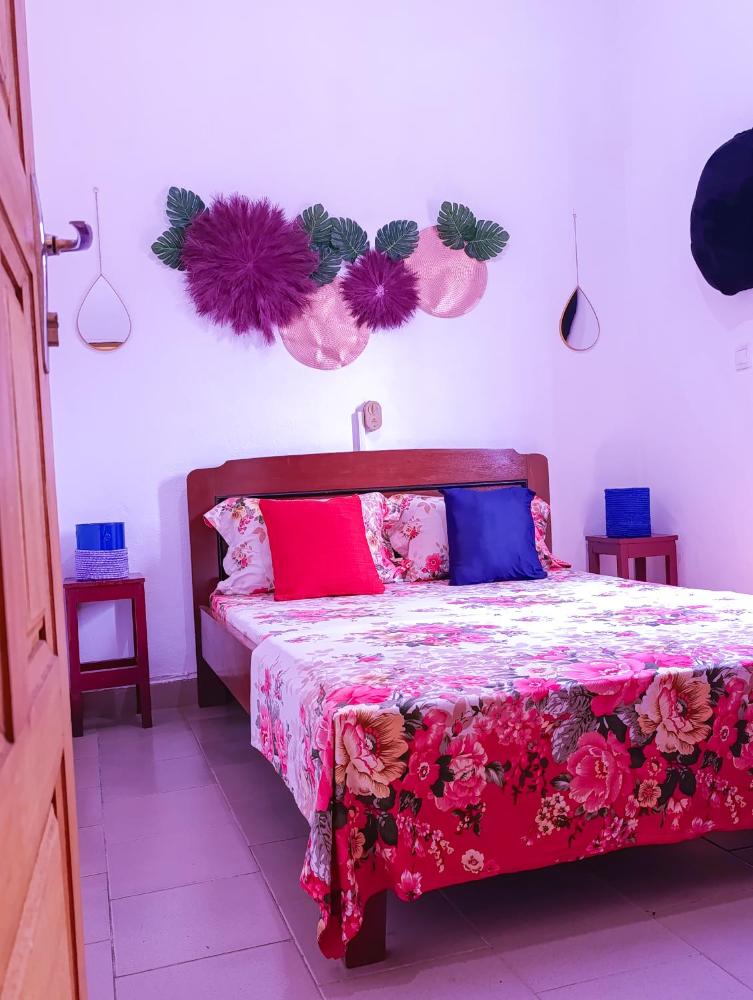 Meubles & Meublés - Le Boisé - Studio meublé Yaoundé Ekié