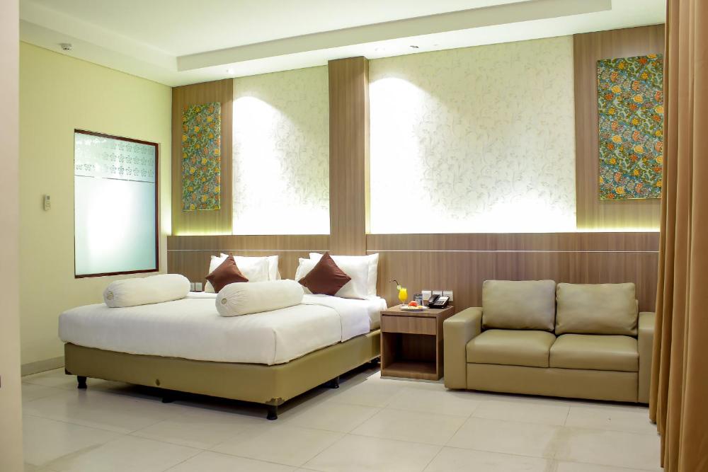 Nevada Ketapang Hotel