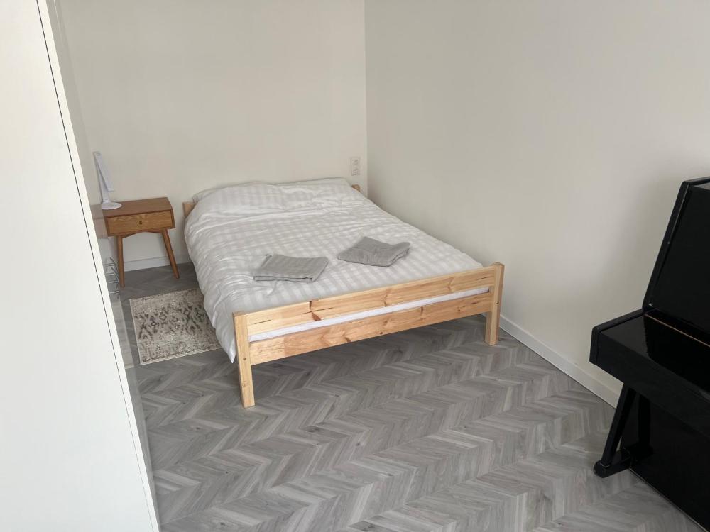 Next door airport apartmens