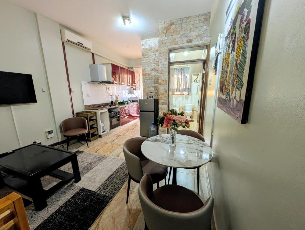 Oslo Gardens Airport