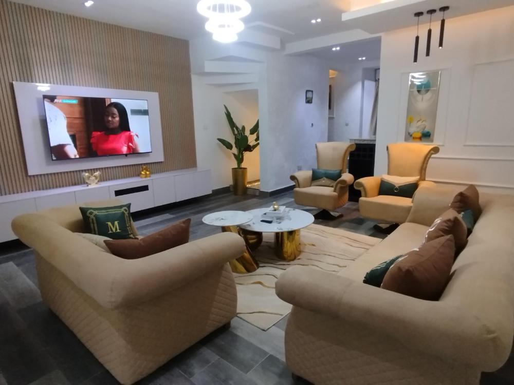 Porter Palace Apartments