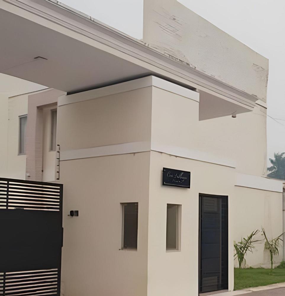 Sobrado 2 amplo e confortável em condomínio