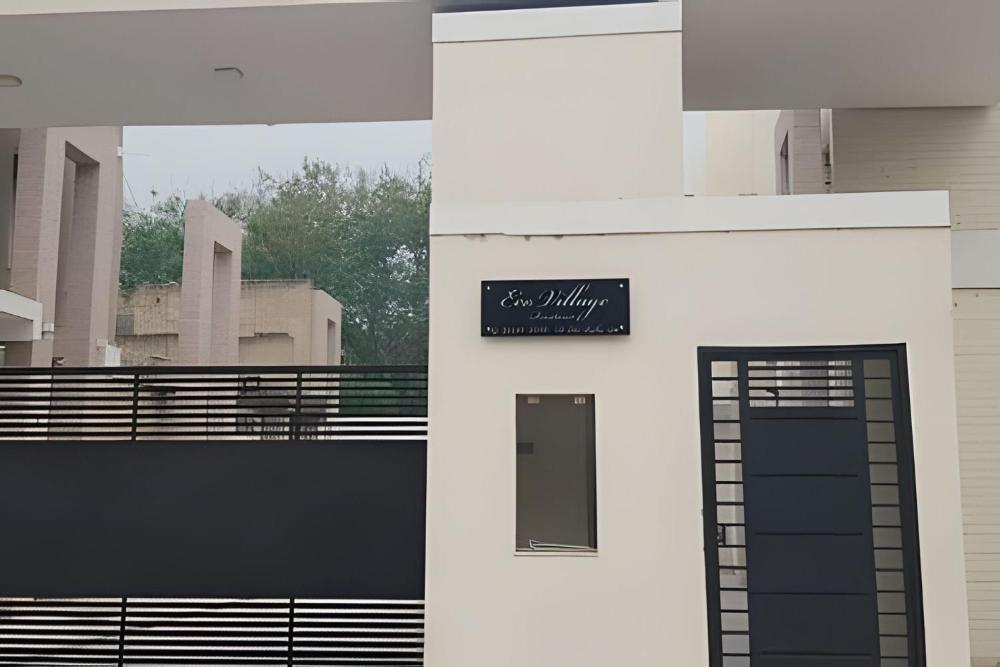 Sobrado 6 amplo e confortável em condomínio