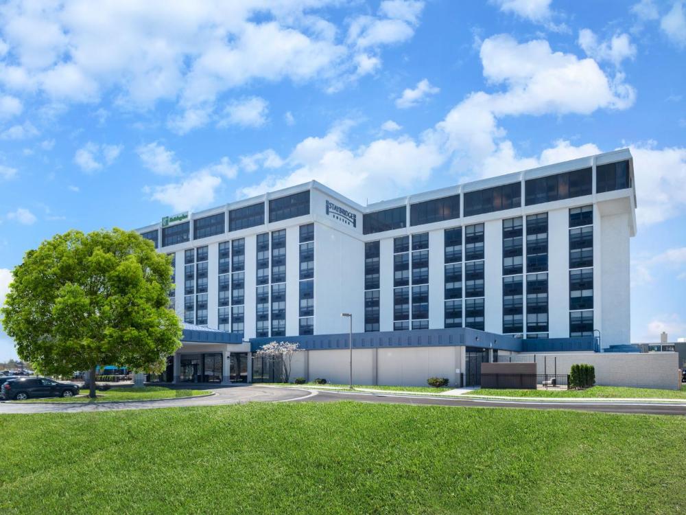 Staybridge Suites Chicago O'Hare - Rosemont by IHG