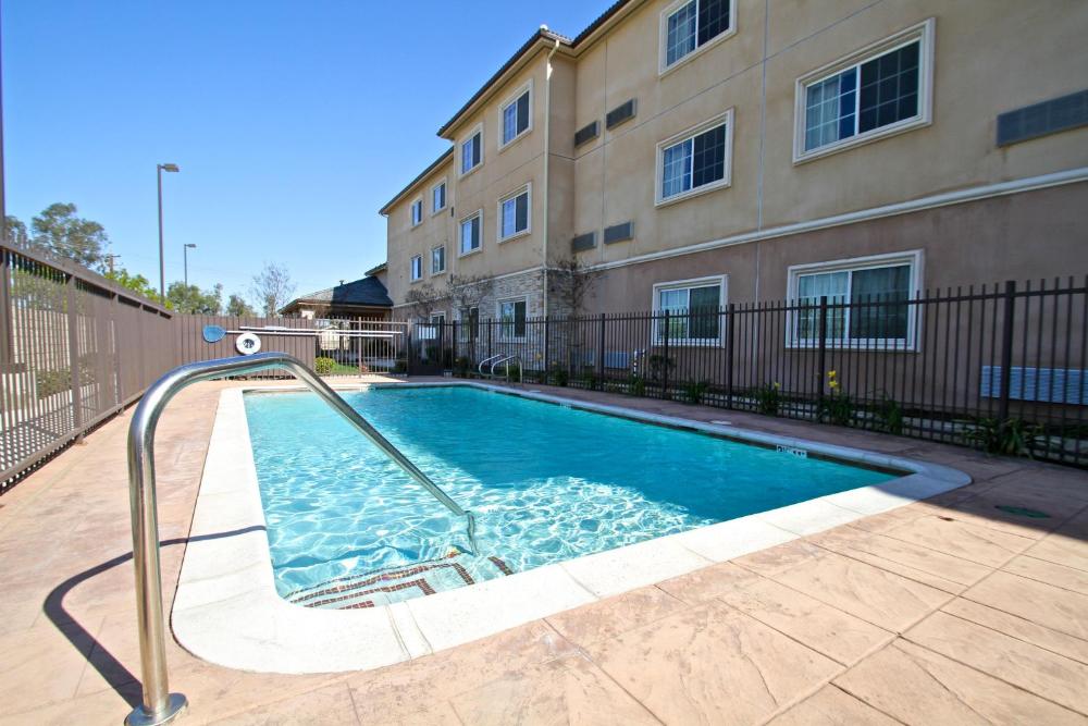 Studio 6-Bakersfield, CA