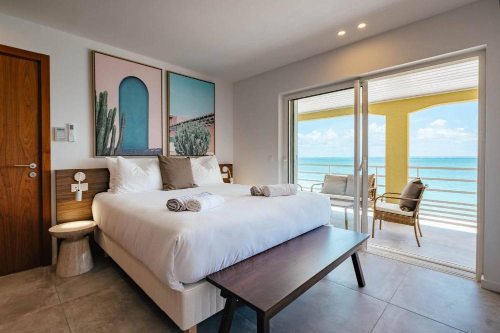 Suite 5 Mogador Residence, 2BR, brand-new, rare & luxury, beachfront