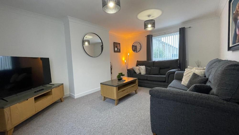 The Den - by Caithness Luxury Apartments NC500 - 2 Bedroom holiday home - Sleeps Work teams upto 2 & holiday makers upto 4