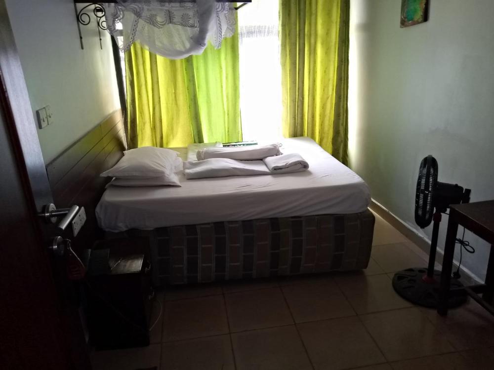 WalkGard WestLand HOTEl